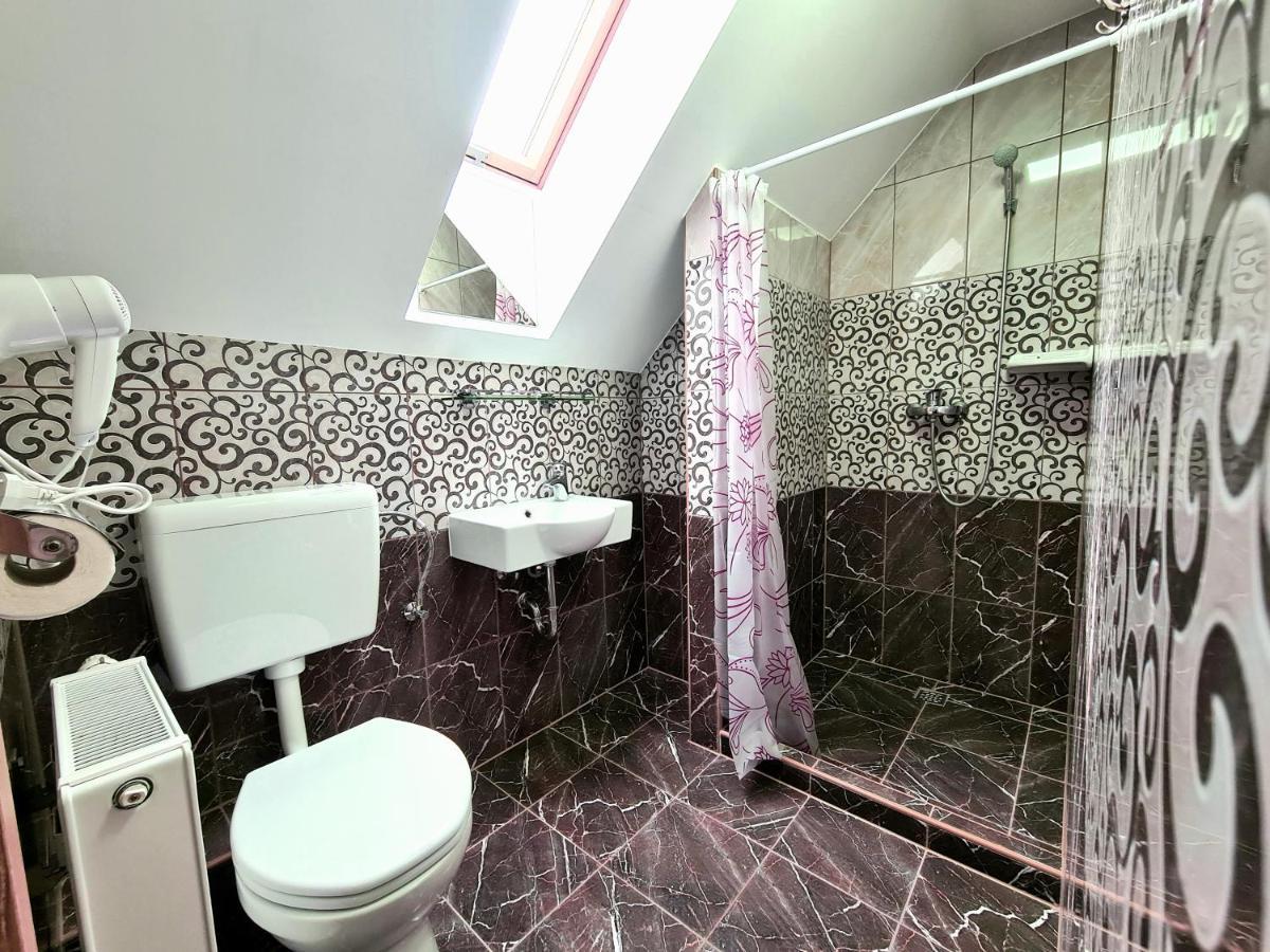 Szekely-Lak Apartman Hegyko Luaran gambar